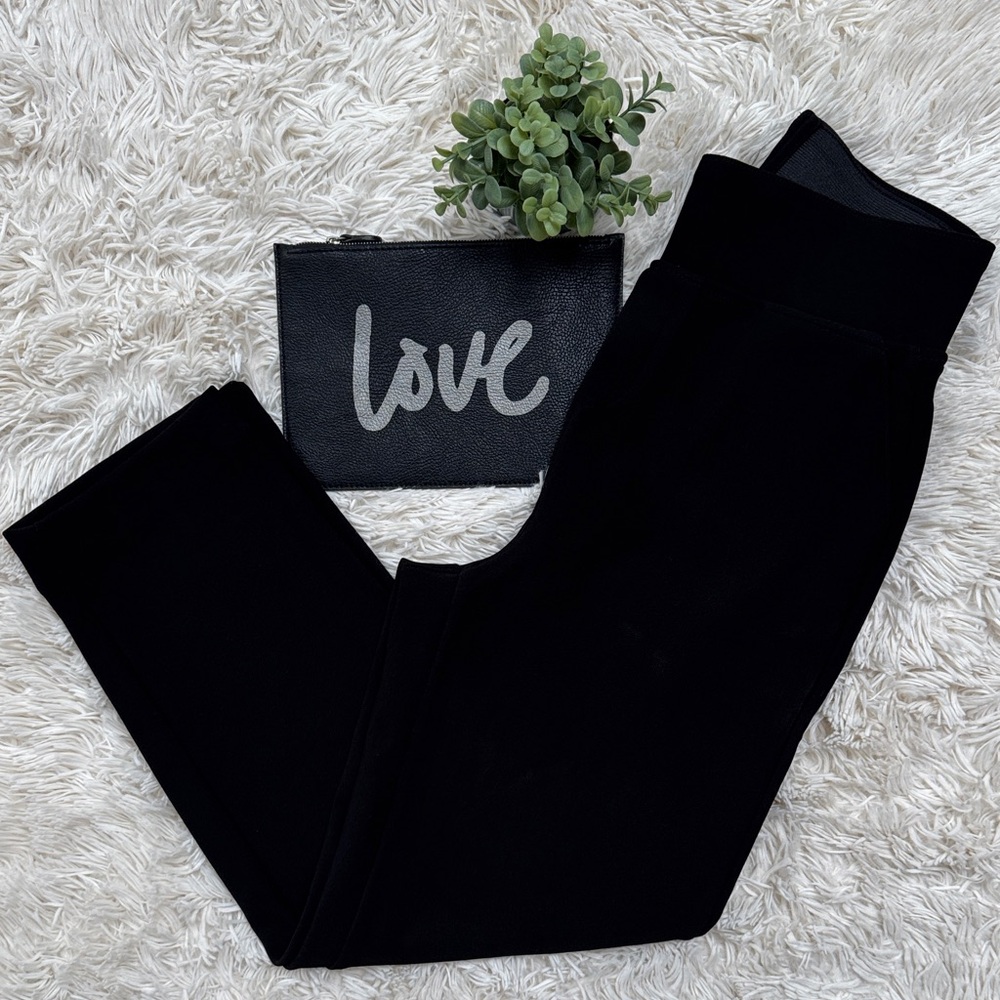 🎉HP🎉 Zenana High-Waisted Pull On Wide Leg Cropped Pants 💗 Black